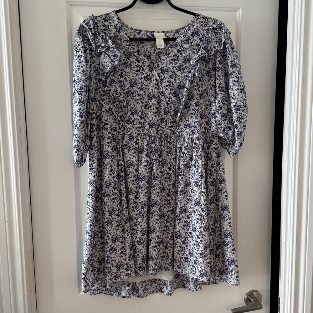 H&M Blue and White Floral Dress | US M